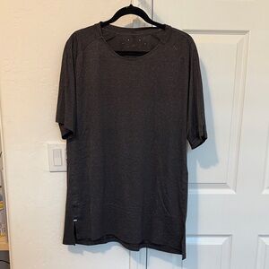 Men's Lululemon Dark Grey T-Shirt